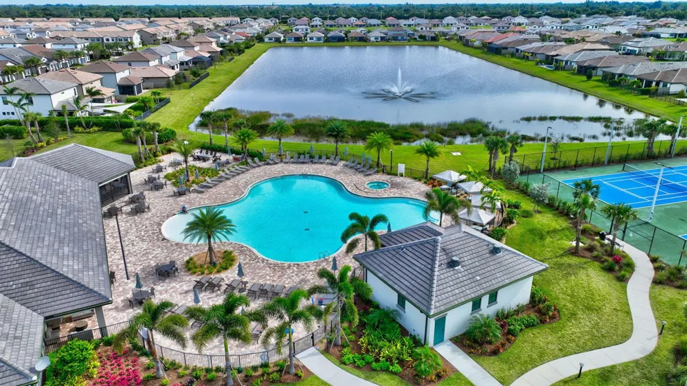 8347 Cadre Noir Road Lake Worth, FL 33467