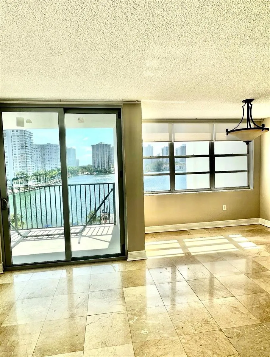 2750 NE 183rd Street #709 Aventura, FL 33160