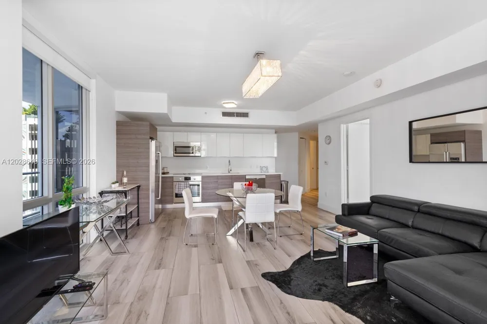 1010 SW 2nd Ave #609 Miami, FL 33130