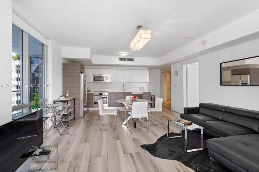 1010 SW 2nd Ave #609 Miami, FL 33130