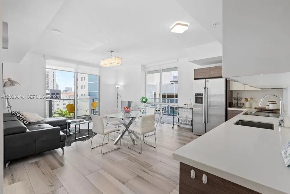 1010 SW 2nd Ave #609 Miami, FL 33130