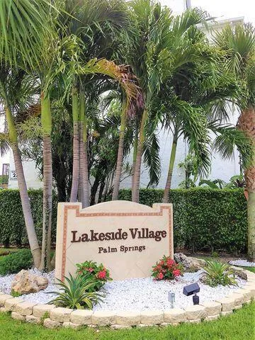 715 Lori Drive #302 Palm Springs, FL 33461