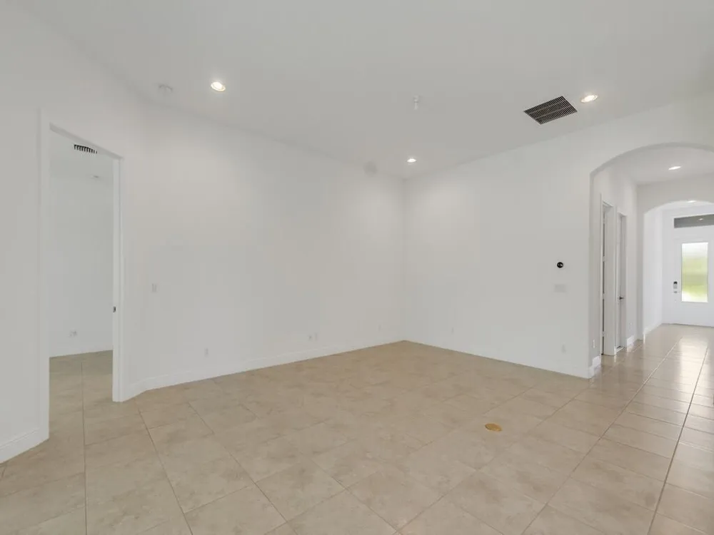 6087 Scott Story Way Vero Beach, FL 32967