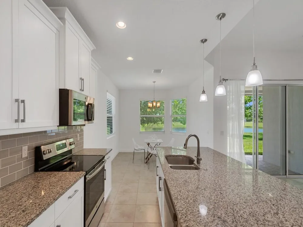 6087 Scott Story Way Vero Beach, FL 32967