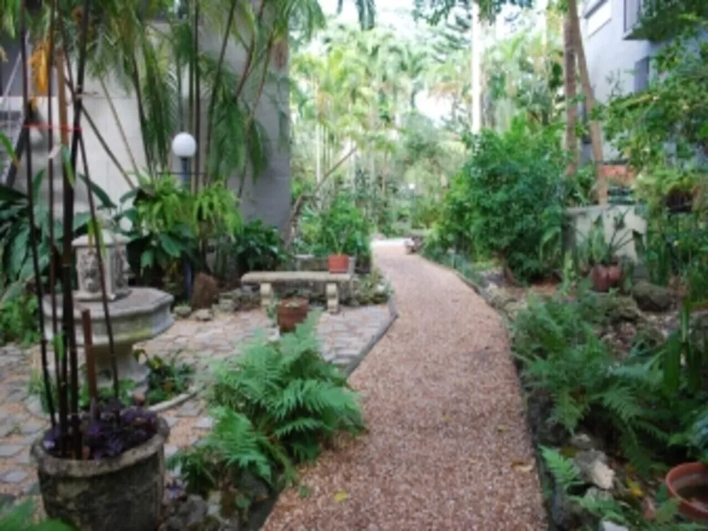 1000 NW N River Drive #16 Miami, FL 33136