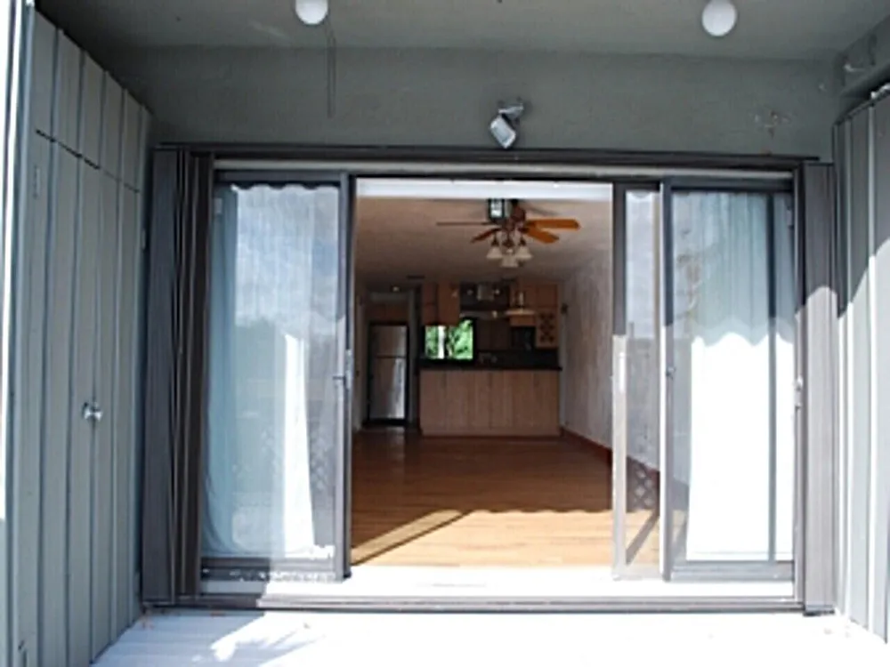 1000 NW N River Drive #16 Miami, FL 33136