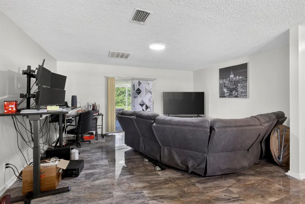16663 89th Place Loxahatchee, FL 33470