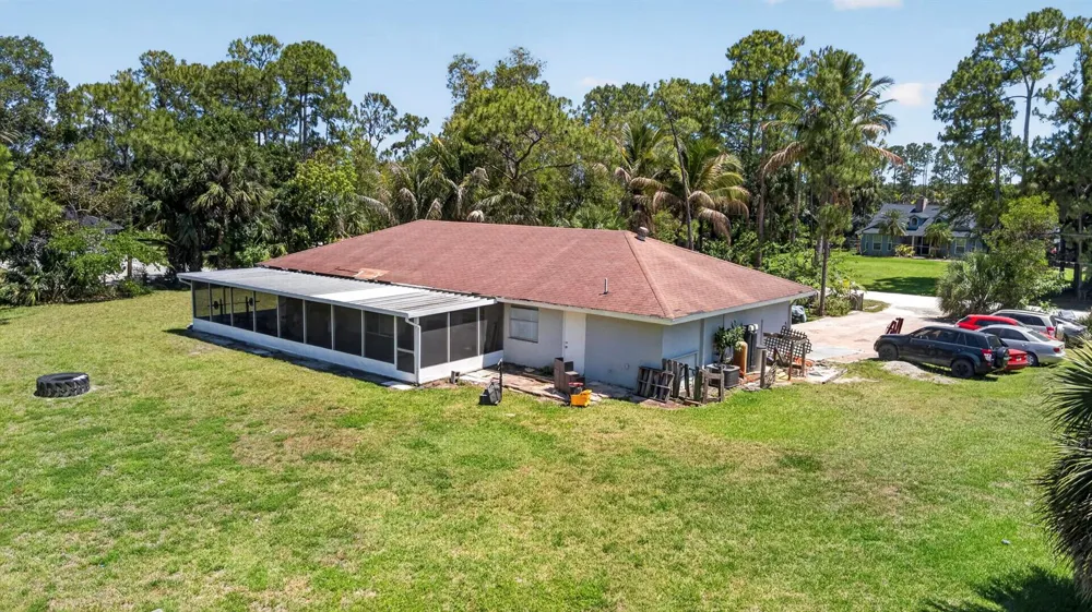 16663 89th Place Loxahatchee, FL 33470