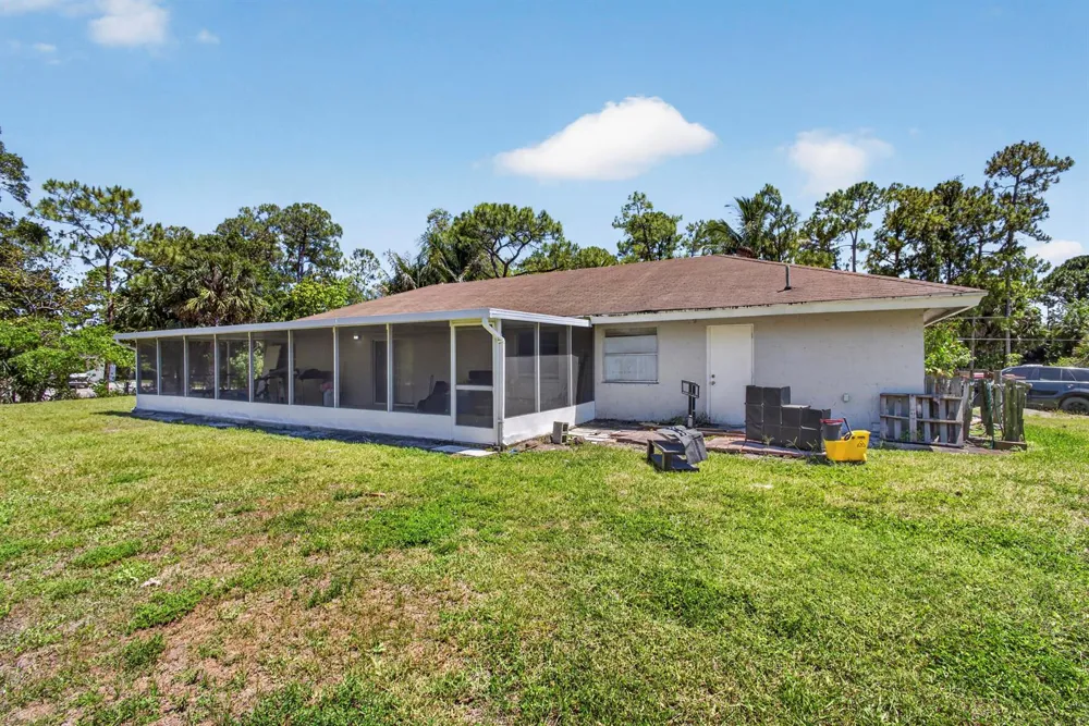 16663 89th Place Loxahatchee, FL 33470