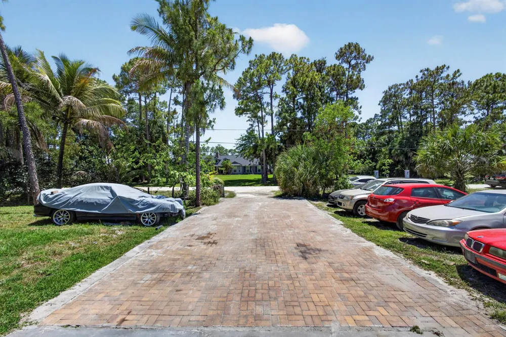 16663 89th Place Loxahatchee, FL 33470