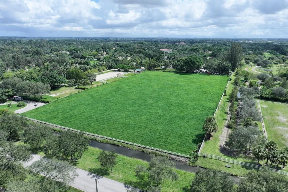 5750 SW 148 AVENUE Southwest Ranches, FL 33330