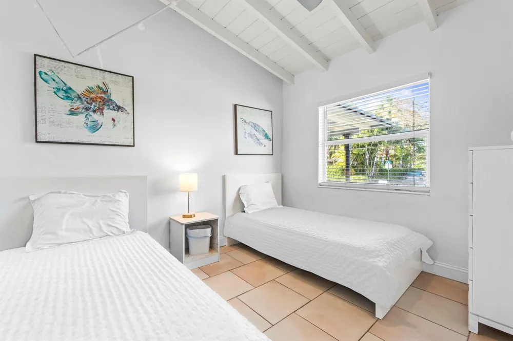 408 NW 29th Street Wilton Manors, FL 33311