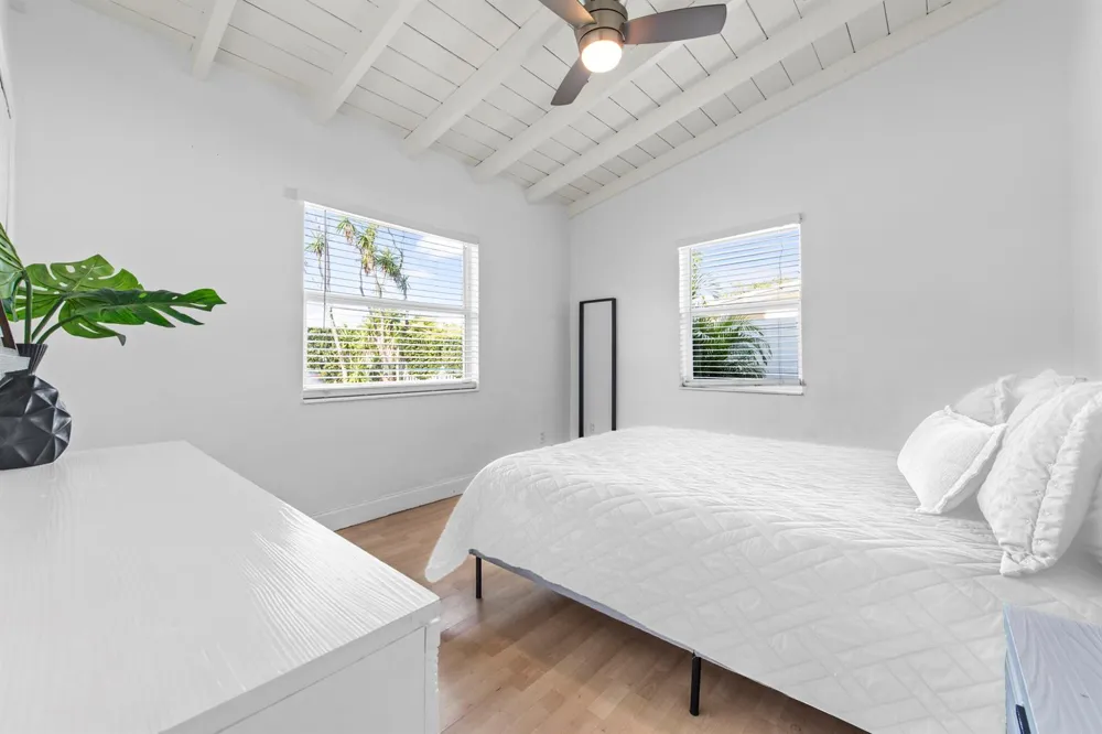 408 NW 29th Street Wilton Manors, FL 33311