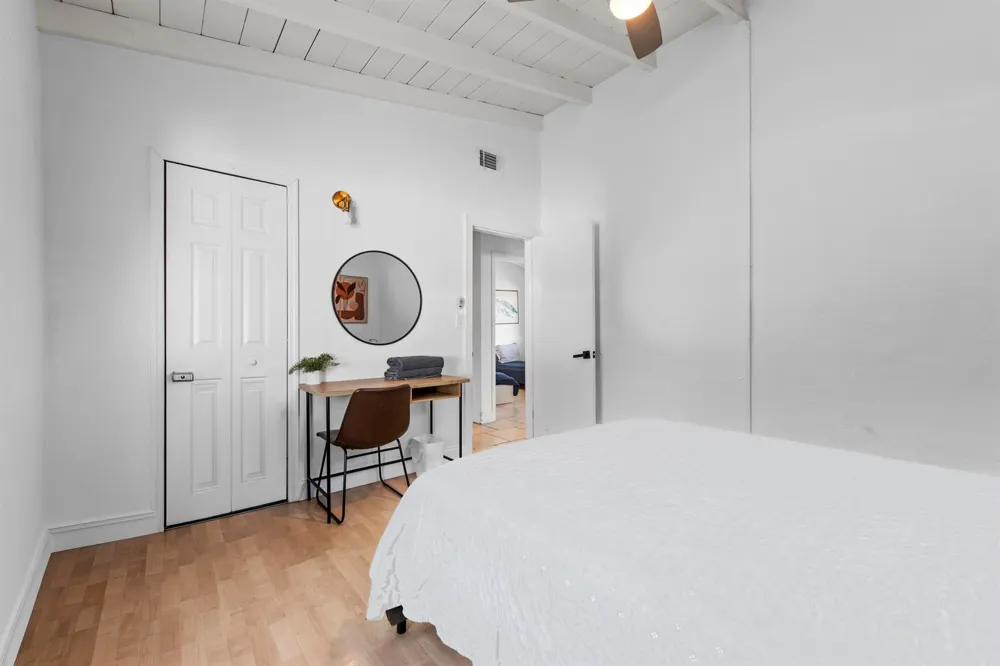 408 NW 29th Street Wilton Manors, FL 33311