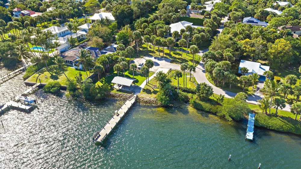 12165 SE Nassau Street Hobe Sound, FL 33455