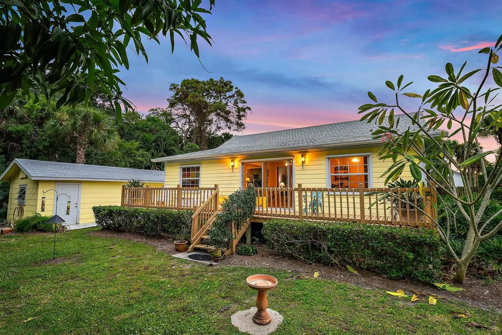 12165 SE Nassau Street Hobe Sound, FL 33455