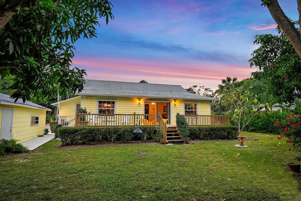 12165 SE Nassau Street Hobe Sound, FL 33455