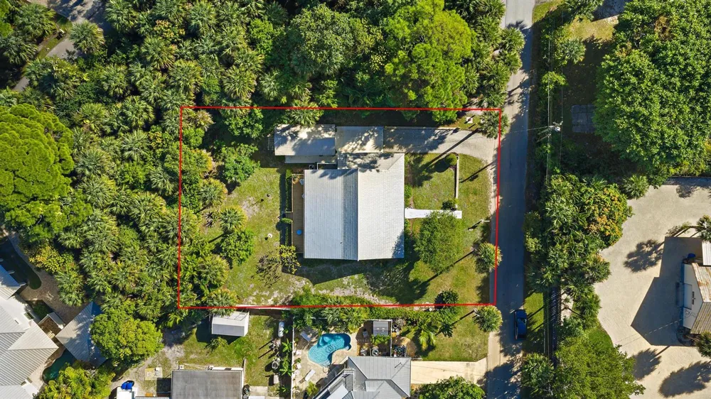 12165 SE Nassau Street Hobe Sound, FL 33455