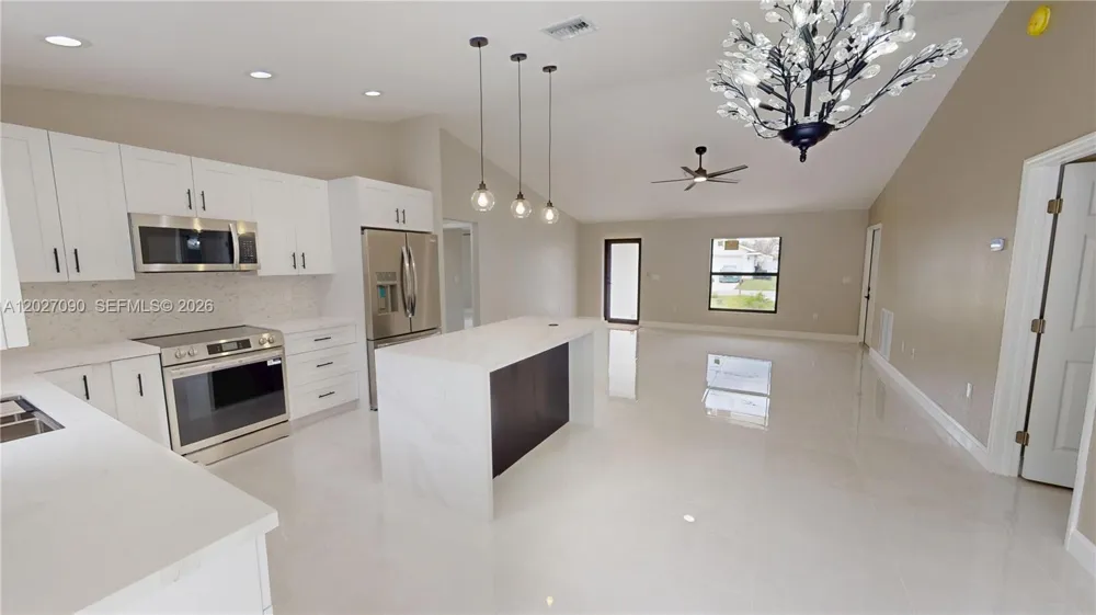 4726 Trout Ave Sebring, FL 33870