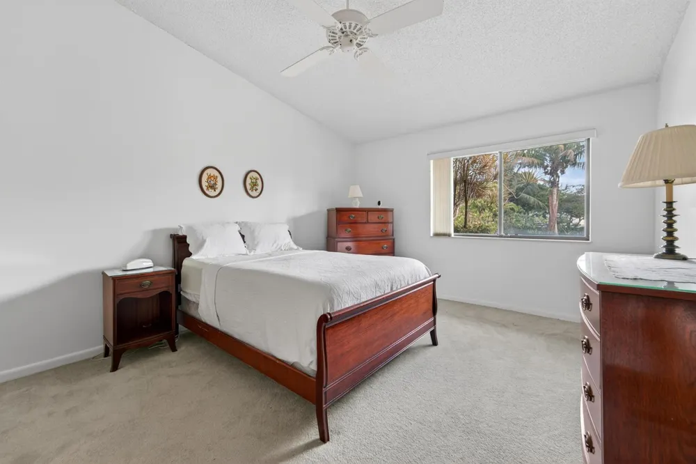 108 Village Walk Drive Royal Palm Beach, FL 33411