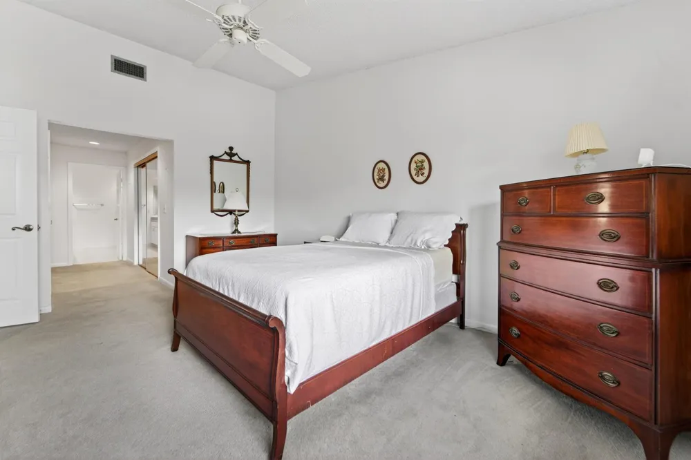 108 Village Walk Drive Royal Palm Beach, FL 33411