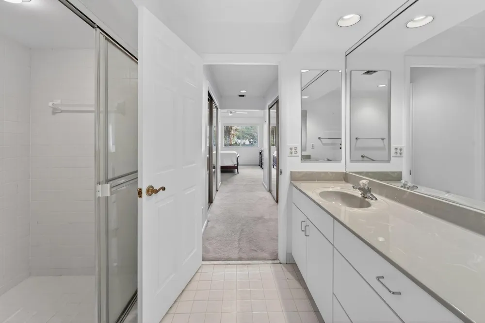 108 Village Walk Drive Royal Palm Beach, FL 33411