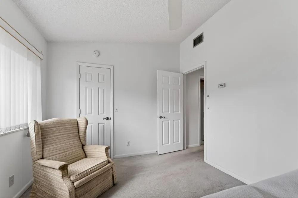 108 Village Walk Drive Royal Palm Beach, FL 33411