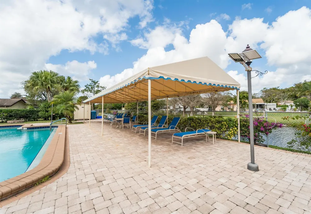108 Village Walk Drive Royal Palm Beach, FL 33411