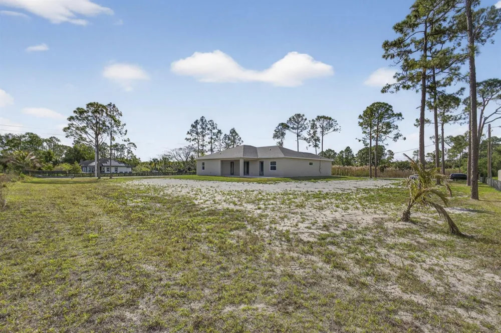 14043 87th Street Loxahatchee, FL 33470