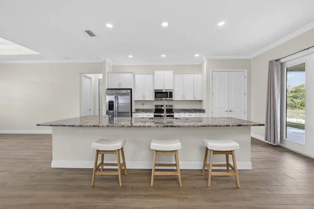 14043 87th Street Loxahatchee, FL 33470