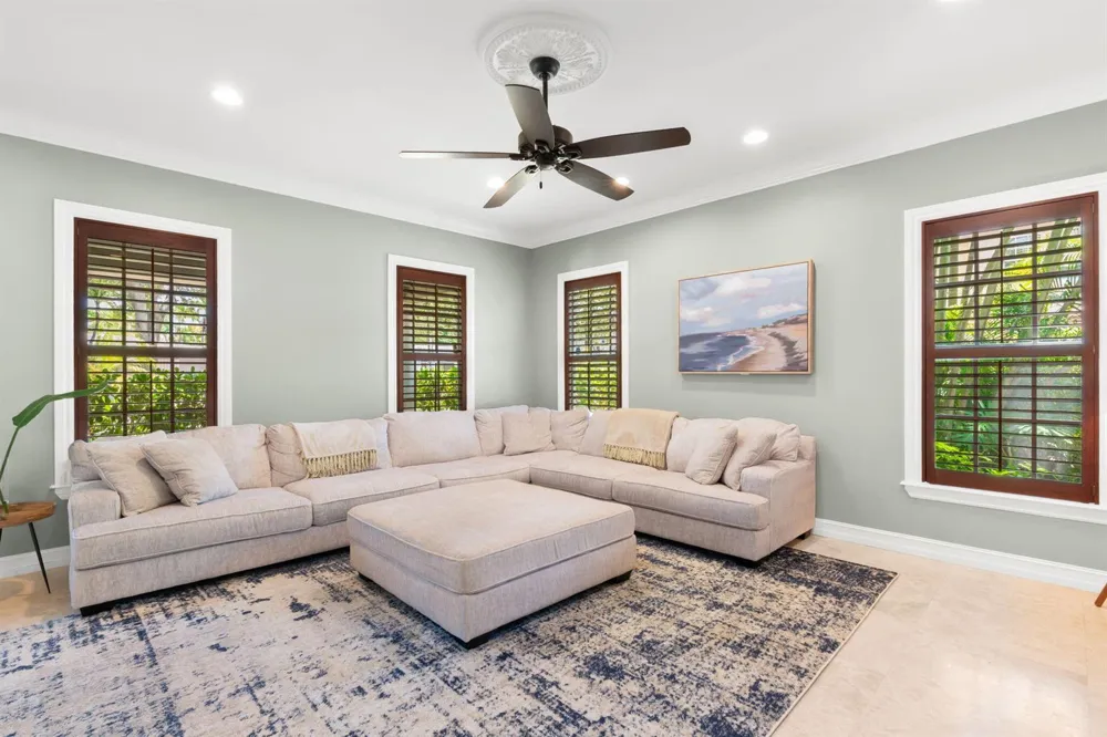 633 NE 20th Street Wilton Manors, FL 33305