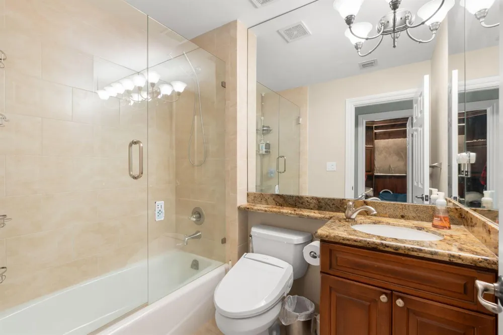 633 NE 20th Street Wilton Manors, FL 33305