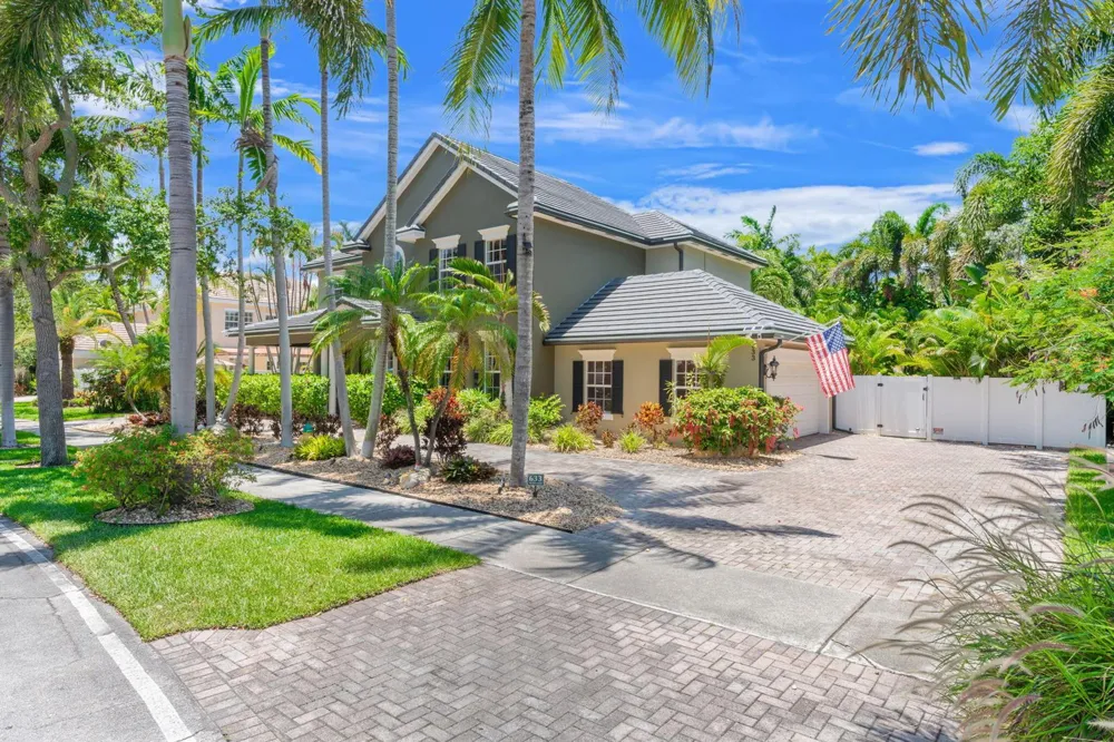 633 NE 20th Street Wilton Manors, FL 33305