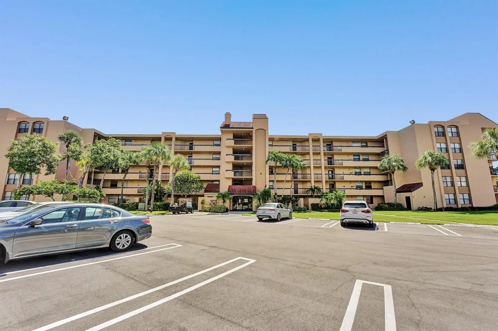 2255 Lindell Boulevard #4111 Delray Beach, FL 33444