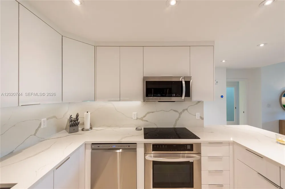 251 Crandon Blvd #227 Key Biscayne, FL 33149