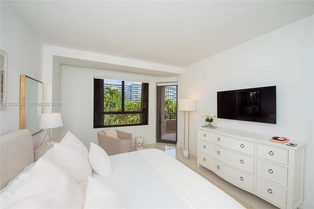 251 Crandon Blvd #227 Key Biscayne, FL 33149