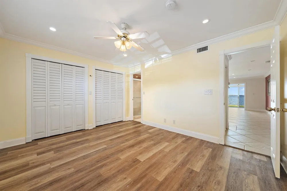 400 Wilma Circle #108 Riviera Beach, FL 33404
