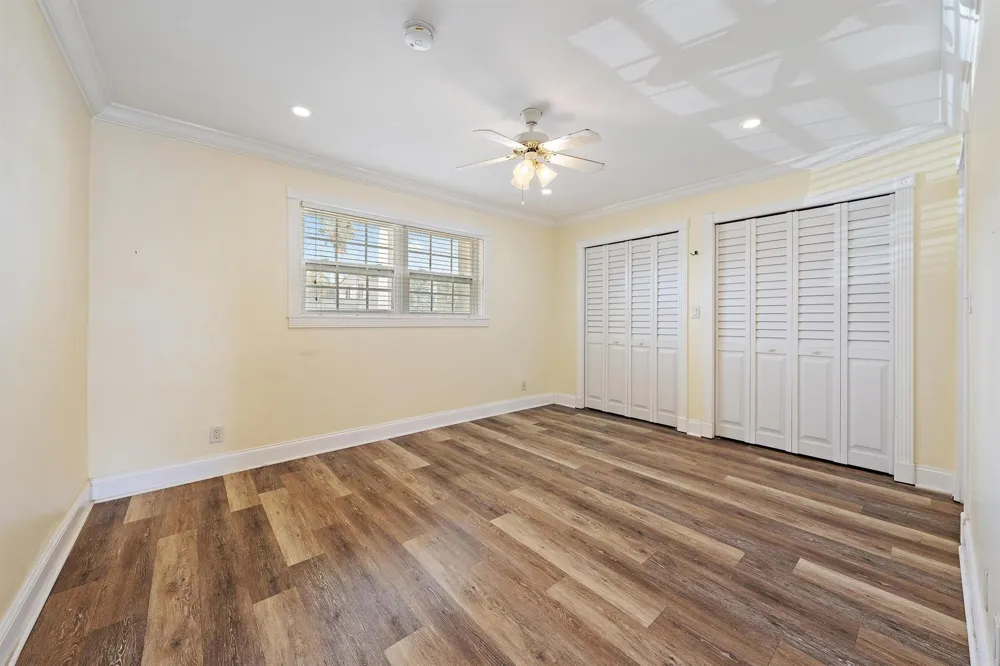 400 Wilma Circle #108 Riviera Beach, FL 33404