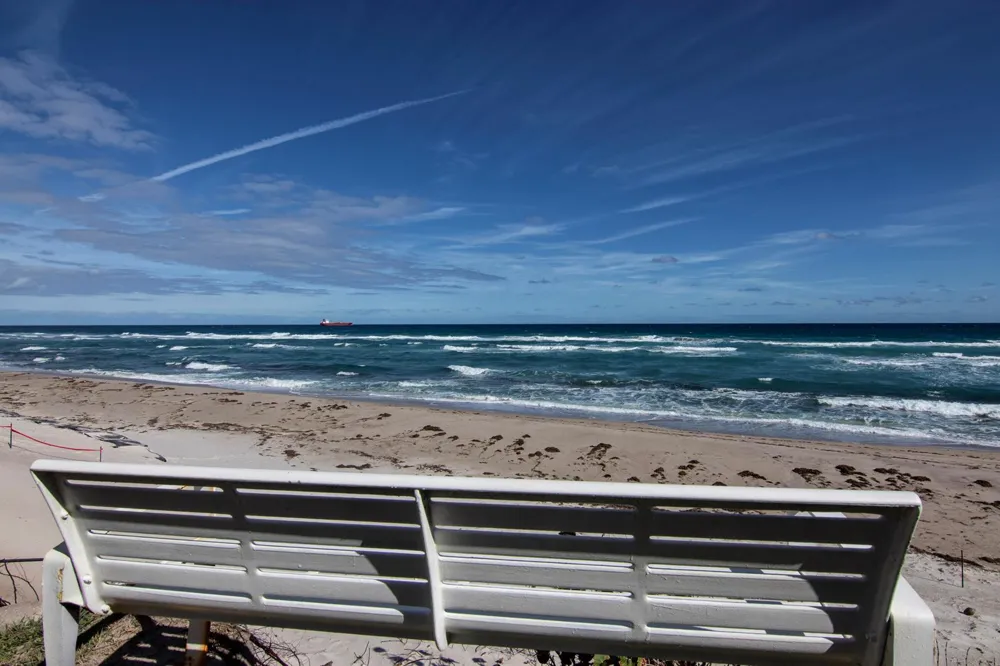 5480 Ocean Drive #A1d Singer Island, FL 33404