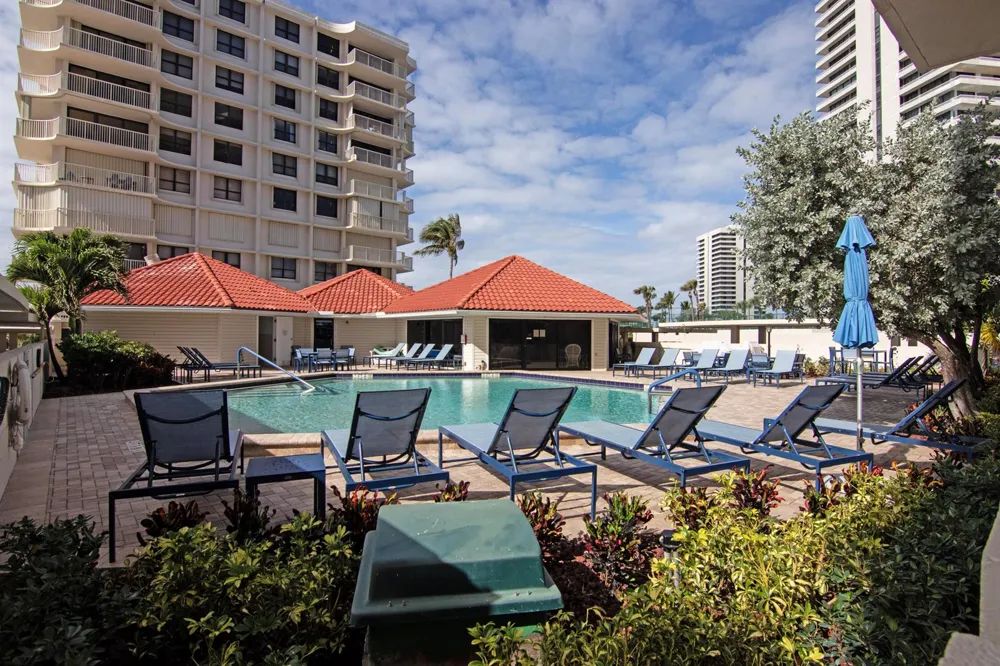 5480 Ocean Drive #A1d Singer Island, FL 33404