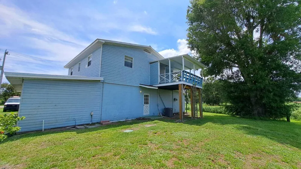 6275 Us Highway 441 SE Okeechobee, FL 34974
