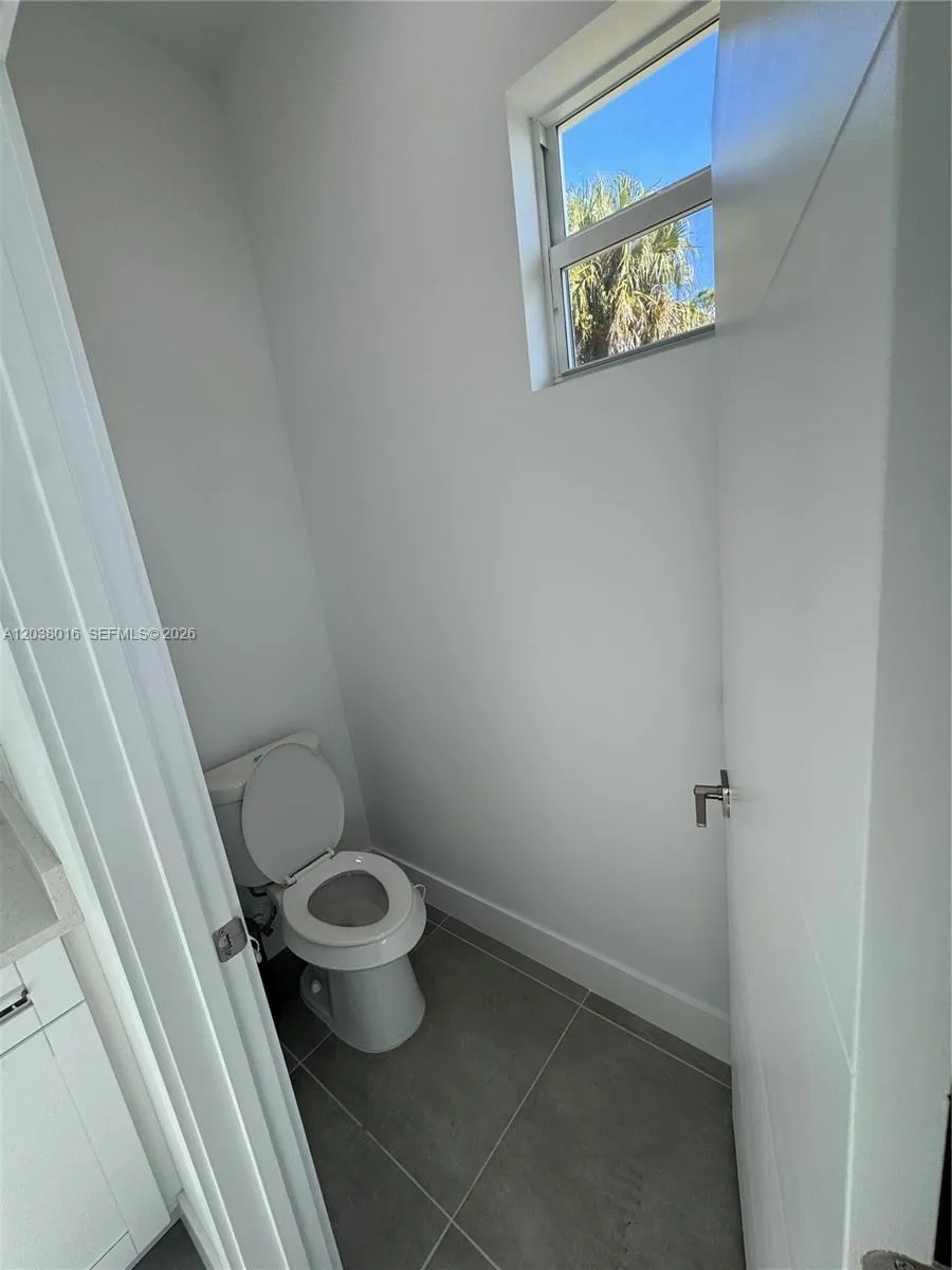 5012 Gunn PL #0 La Belle, FL 33935
