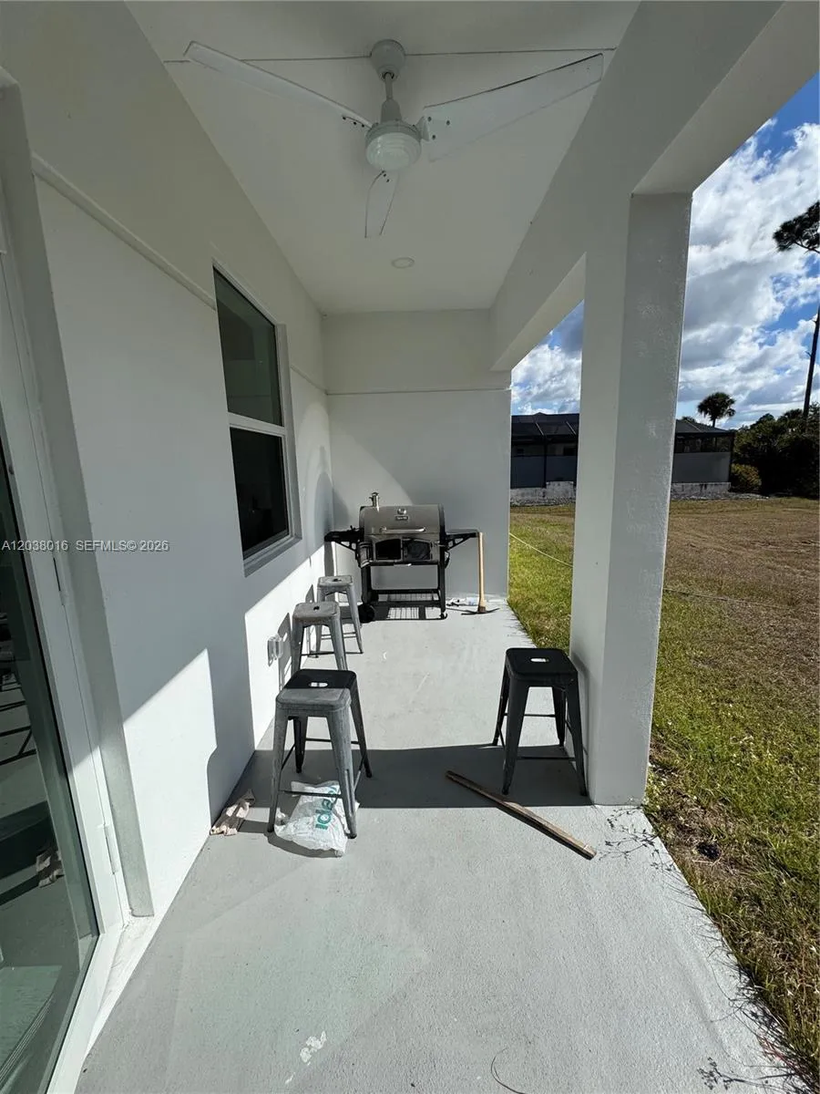 5012 Gunn PL #0 La Belle, FL 33935