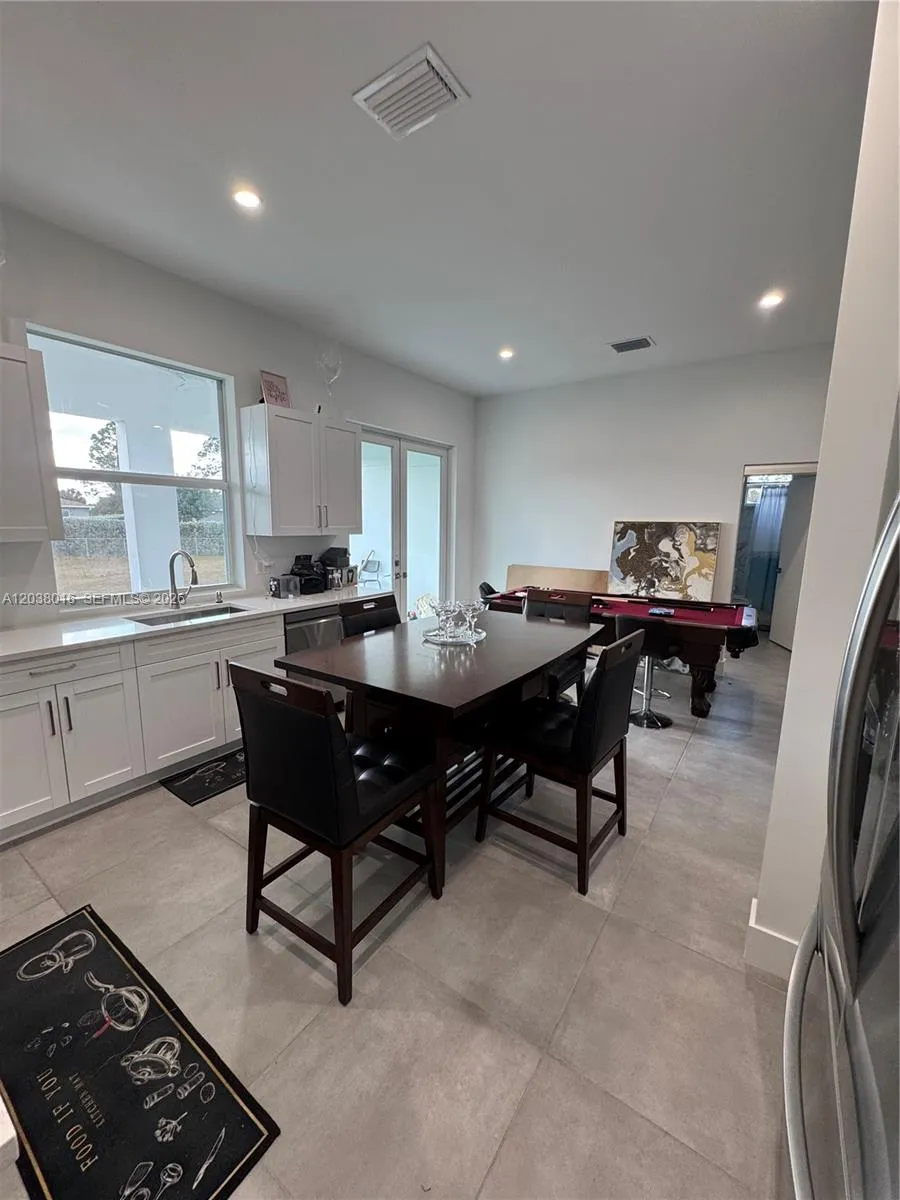 5012 Gunn PL #0 La Belle, FL 33935
