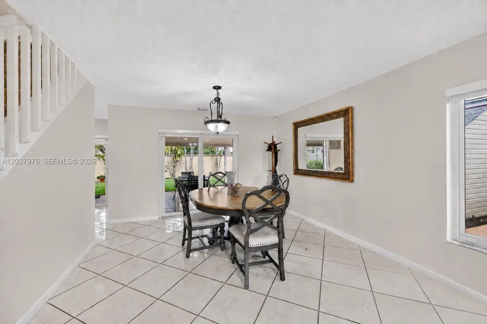 18536 NW 56th Pl Miami Gardens, FL 33055