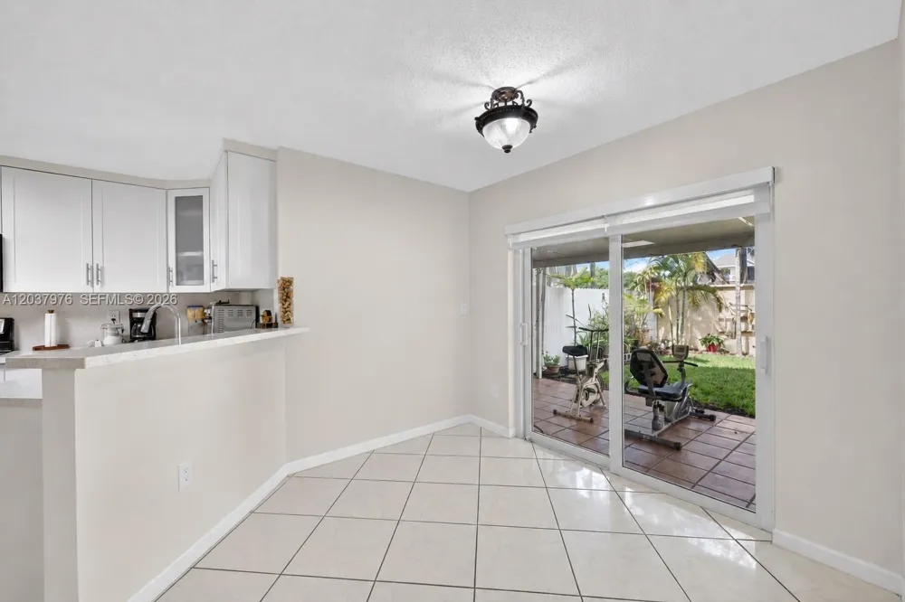 18536 NW 56th Pl Miami Gardens, FL 33055