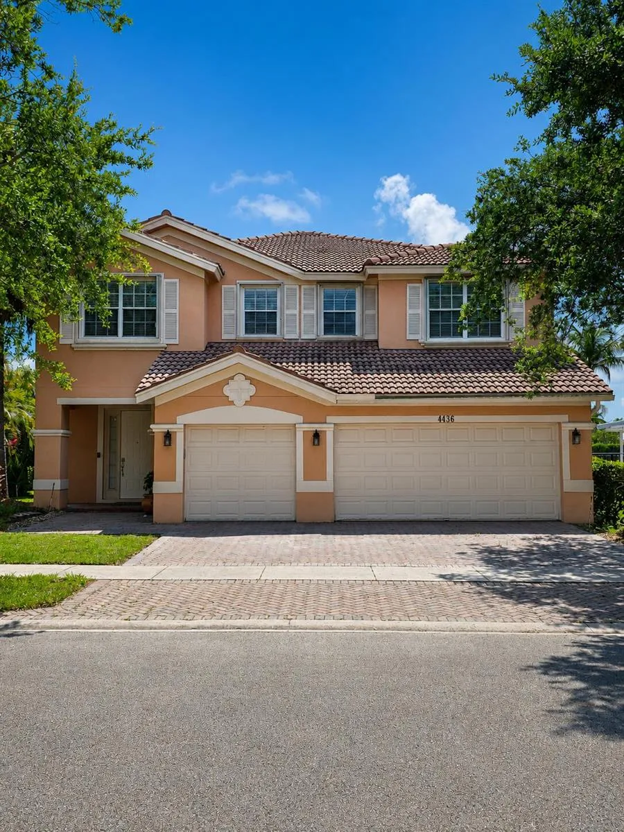 4436 Laurel Place Weston, FL 33332