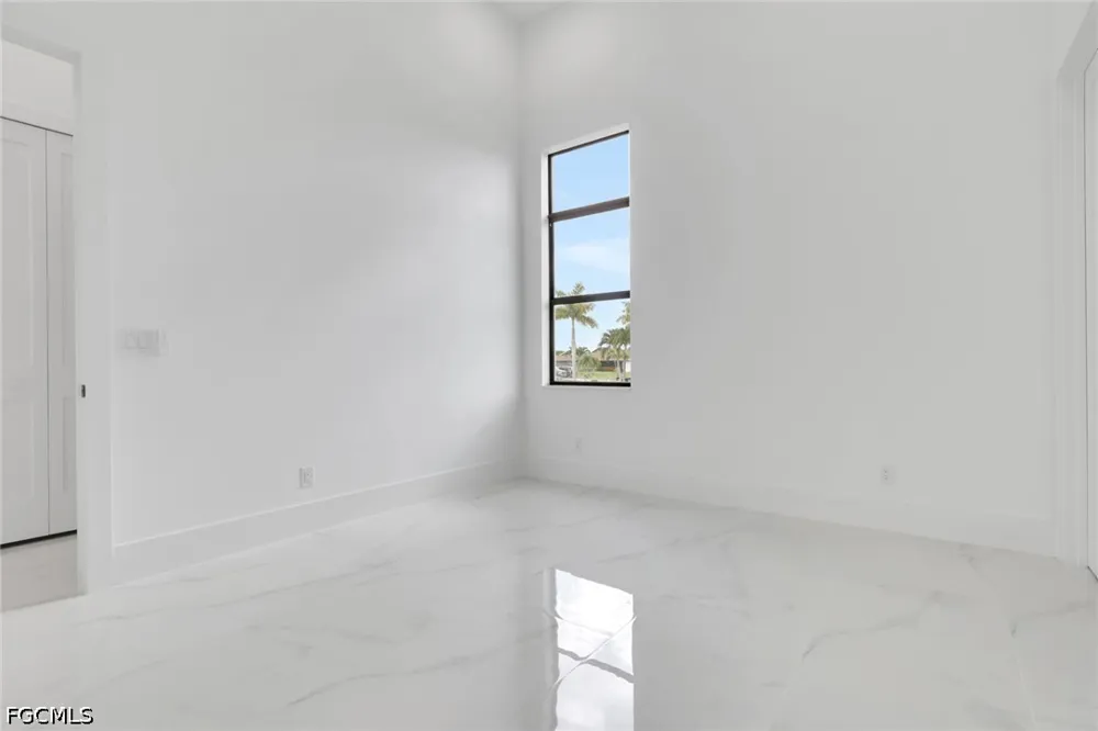 SE 17th Street Cape Coral, FL 33990
