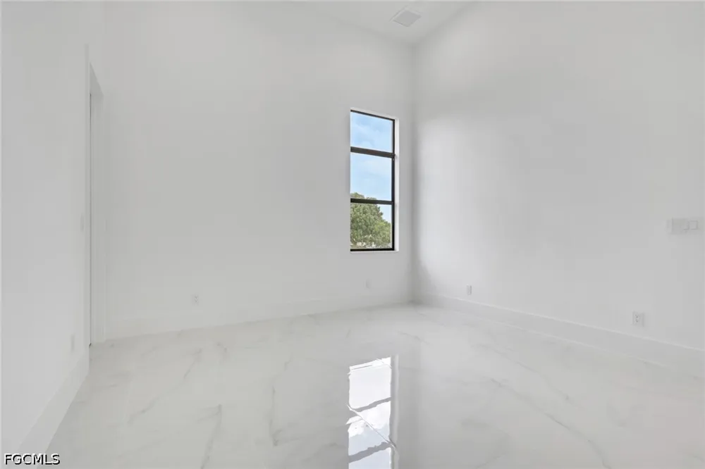 SE 17th Street Cape Coral, FL 33990