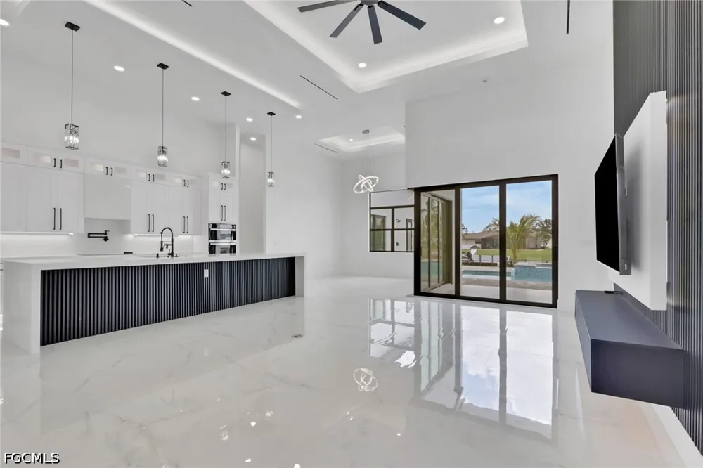 SE 17th Street Cape Coral, FL 33990